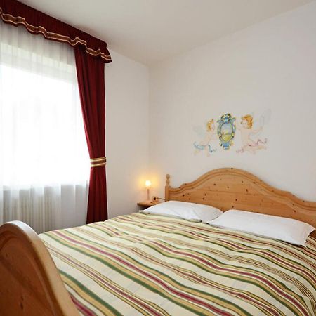 Hotel Madonnina Resort And Wellness Soraga Exterior photo